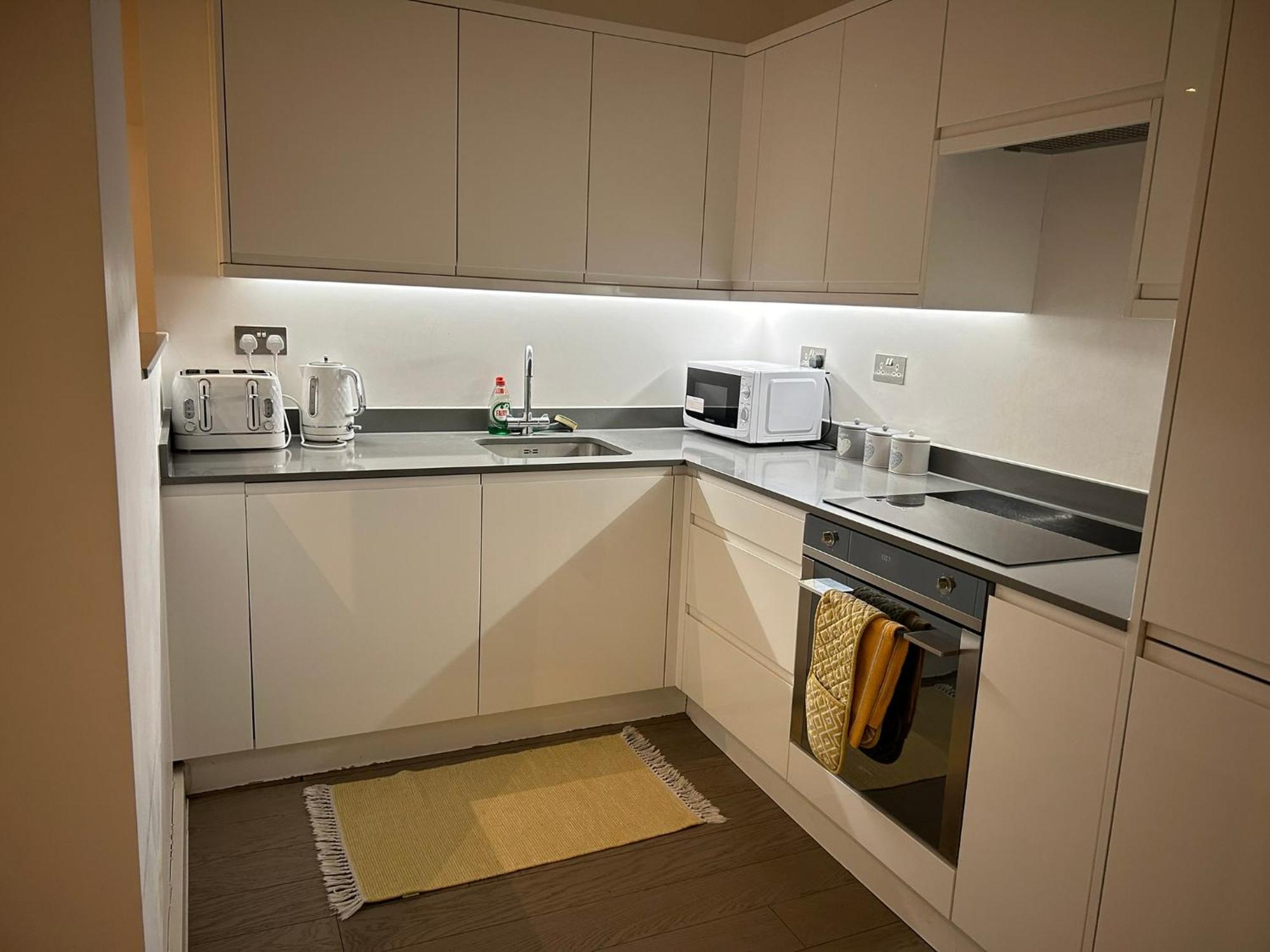 Hotel Maplewood Luxurious One-Bed Flat With Free Parking à St Albans Extérieur photo