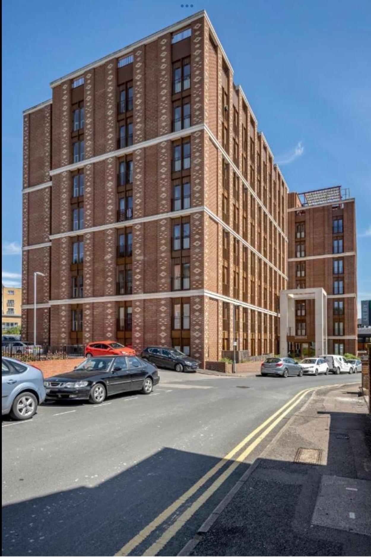 Hotel Maplewood Luxurious One-Bed Flat With Free Parking à St Albans Extérieur photo